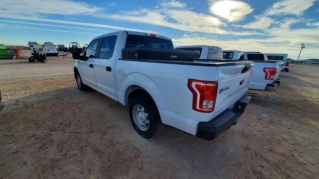 (X) 2017 FORD F150 XL CREW CAB 2X4 PICKUP, VIN: 1FTEW1CF2HKD70067, P/B: 5.0 V8,