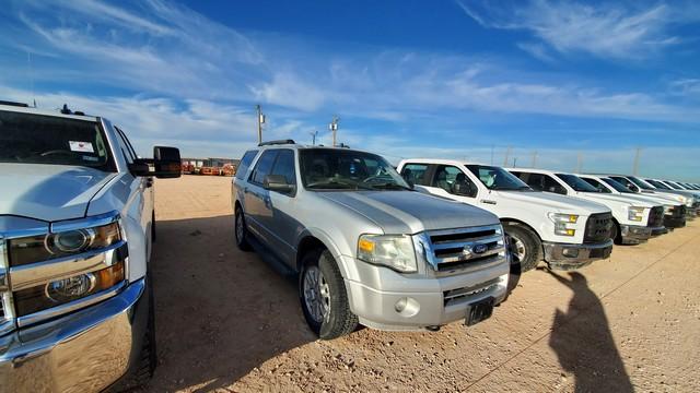 (X) 2013 FORD EXPEDITION XLT 4X4 SUV, VIN: 1FMJU1J56DEF36982, P/B: TRITON 5.4L G