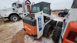 (730646) BOBCAT MODEL 753 SKIDSTEER SN# 512730646 W/ BUCKET ATTACHMENT