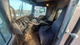 (X) 2012 KENWORTH T800 TANDEM AXLE DAYCAB HAUL TRUCK, VIN: 1XKDD40X8CJ297340, P/