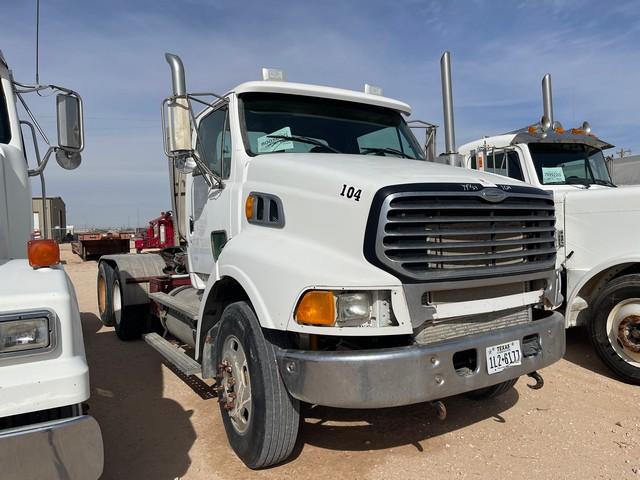 (X) 2006 STERLING L9500 T/A DAY CAB HAUL TRUCK, VIN: 2FWJAZCV56AV50899, P/B: 12.