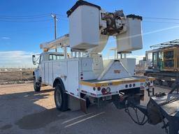 (X) 2000 INTERNATIONAL 4800 4X4 S/A BUCKET TRUCK, VIN: 1HTSEAARXYH249225, P/B: D