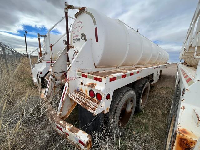 (X) 2012 JACK COUNTRY TANK 130 BBL T/A VACUUM TRAILER, VIN: 1J9TA4326C1364666, W