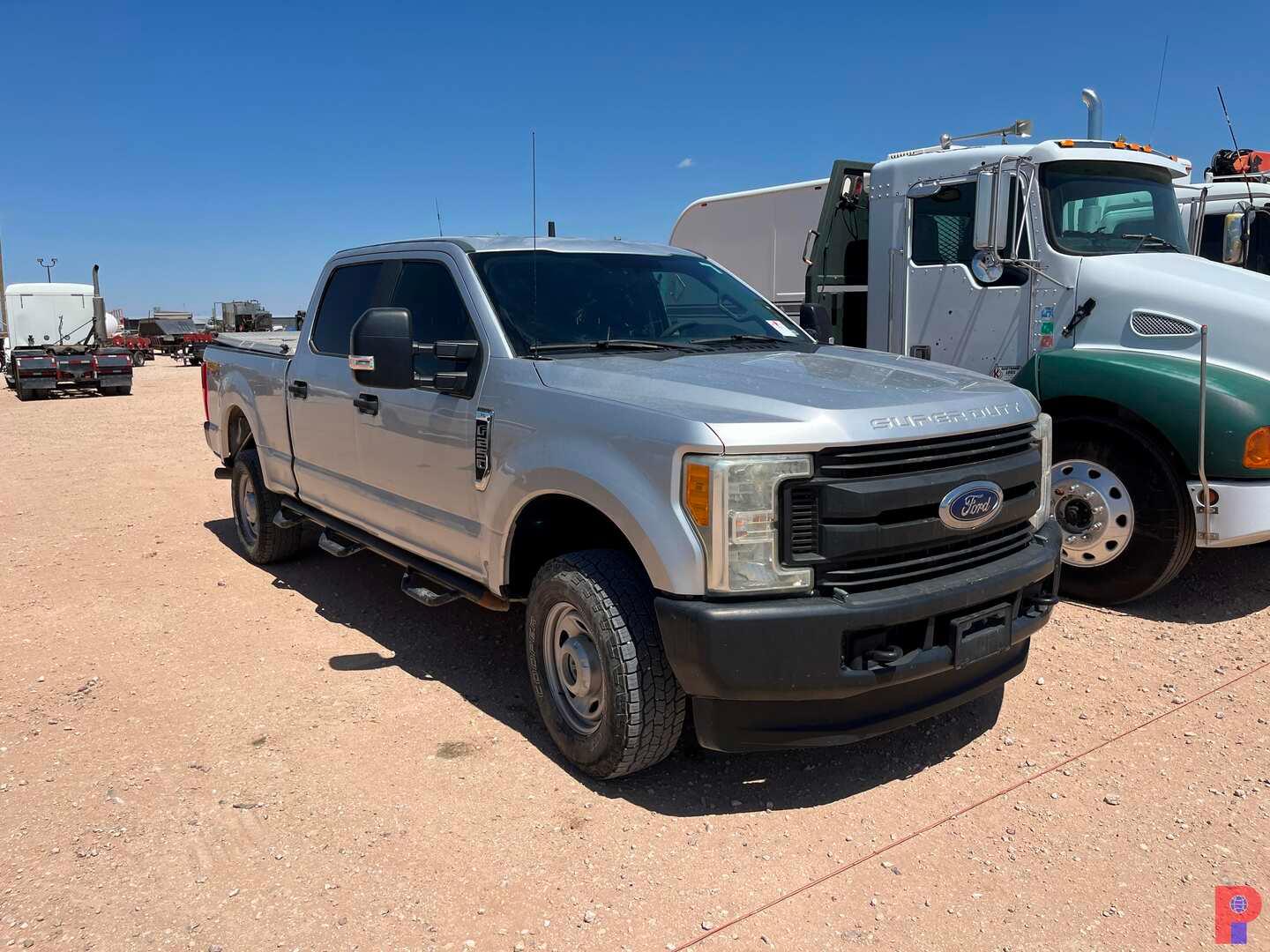 2017 FORD F250 CREW CAB PICKUP