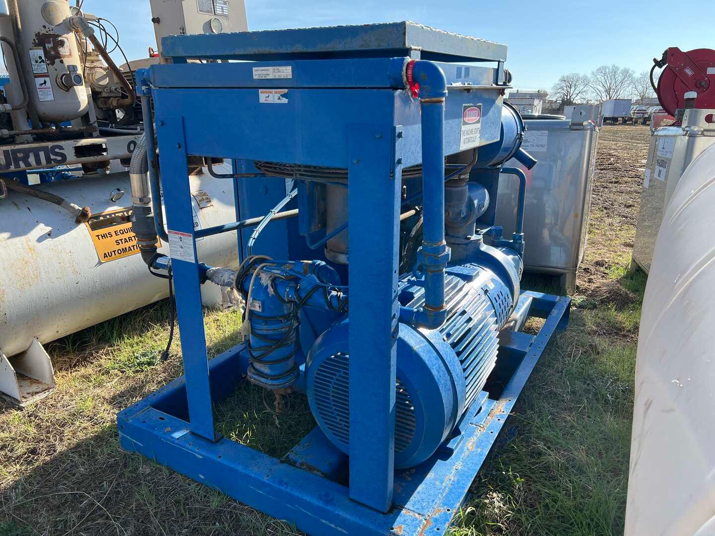 QUINCY QSI-245 SKIDDED COMPRESSOR SYSTEM POWERED BY ELECTRIC MOTOR