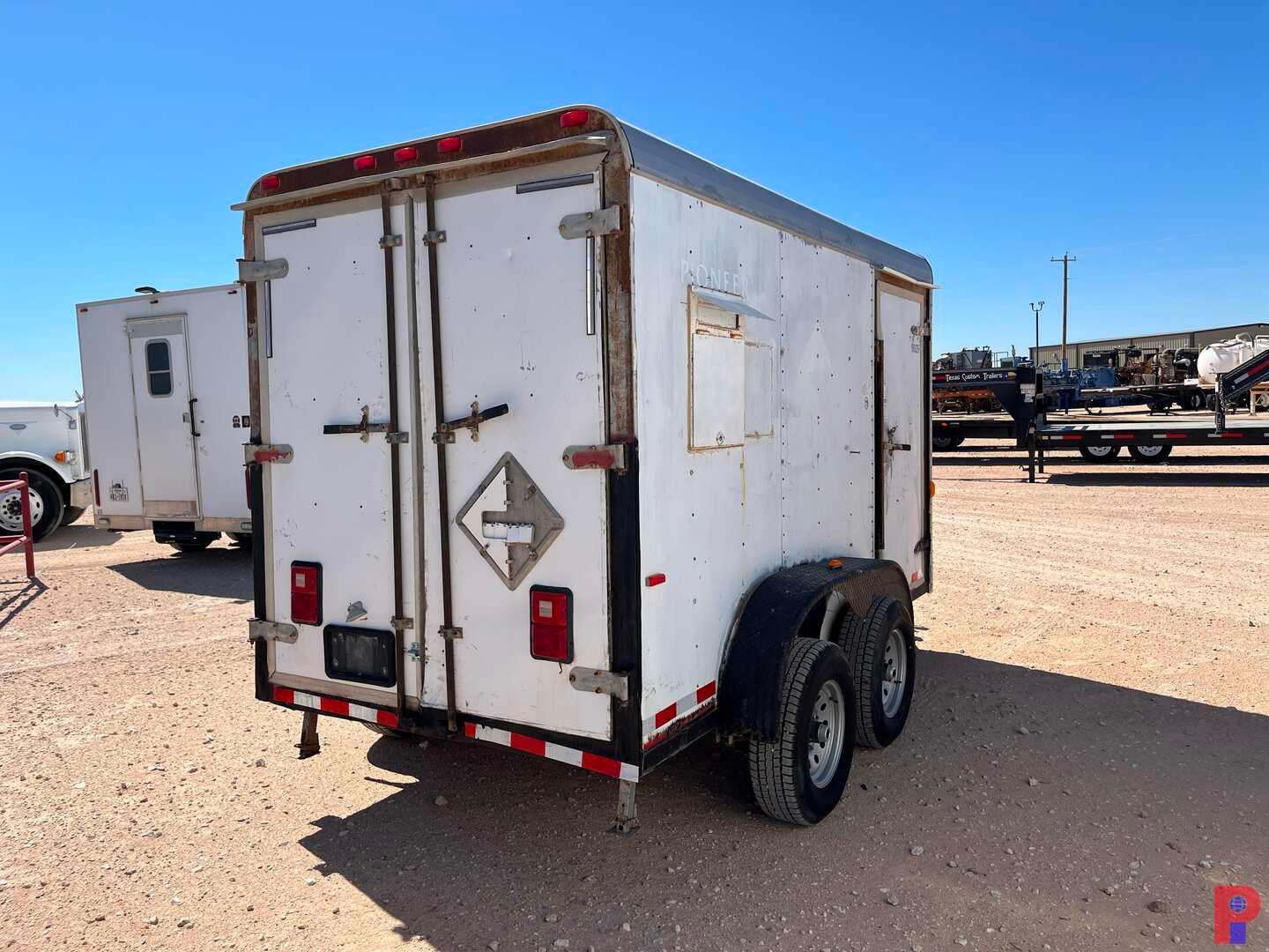 2011 CARGO CRAFT 12' X 6' T/A ENCLOSED LUBE TRAILER