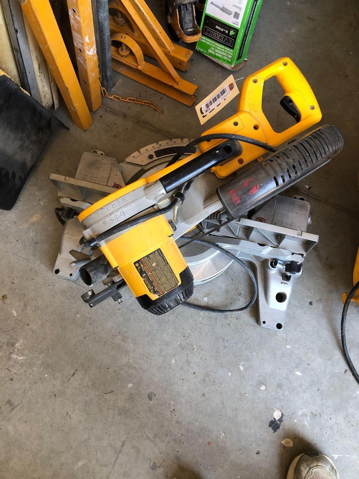 Compound Miter Saw