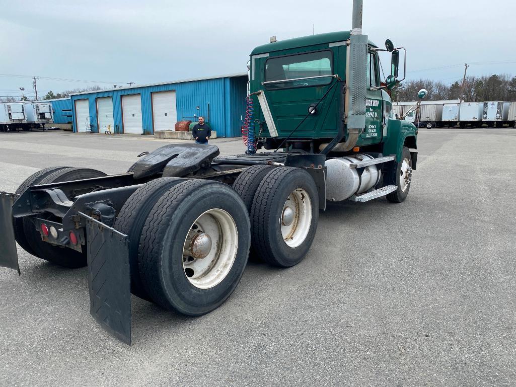 1995 Mack CH613 Truck, VIN # 1m1aa12y1sw043143