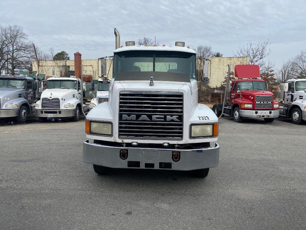 1996 Mack CH613 Truck, VIN # 1m1aa18y2tw054726