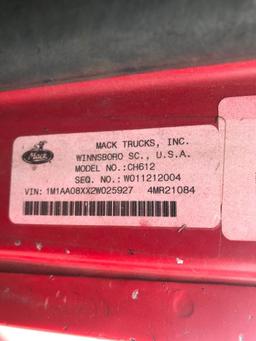 2002 Mack CH612 Truck, VIN # 1m1aa08xx2w025927