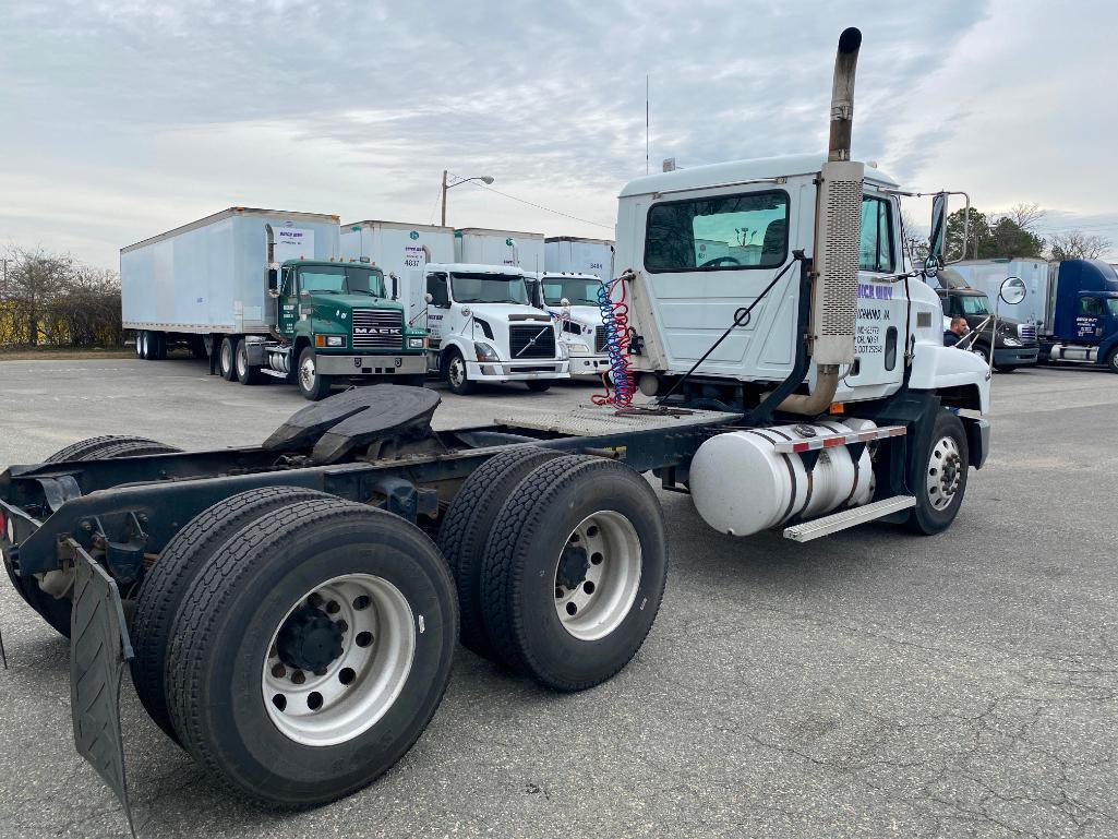 1997 Mack CH613 Truck, VIN # 1M1AA12Y7VW078015