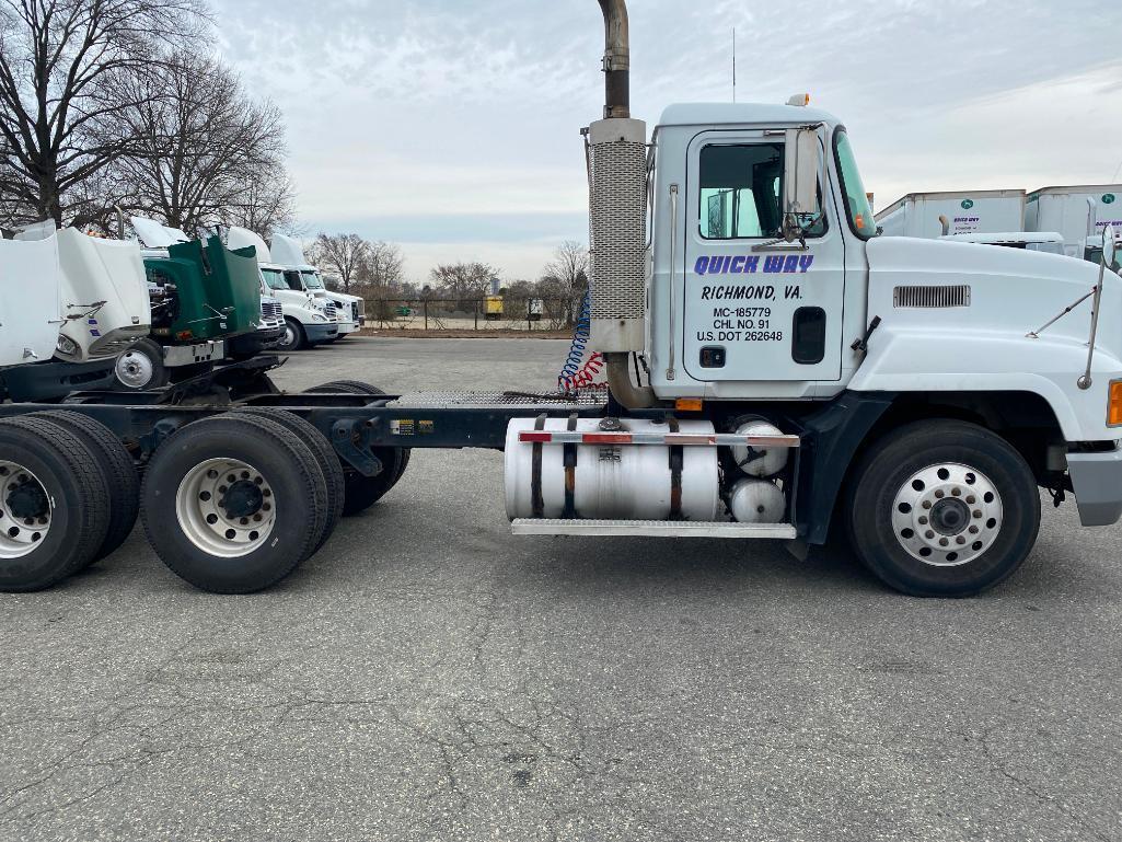 1997 Mack CH613 Truck, VIN # 1M1AA12Y7VW078015