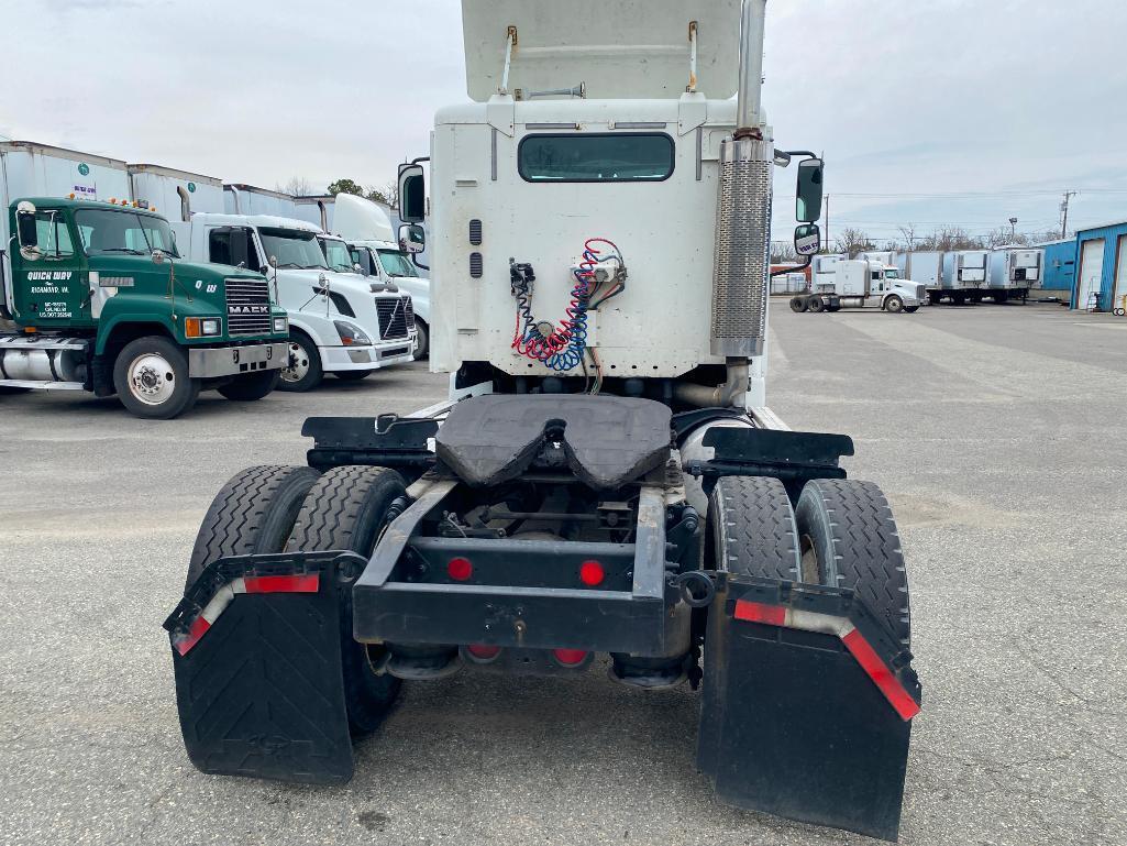 2006 Freightliner Columbia 120 Truck, VIN # 1fuba5cg96lw46388