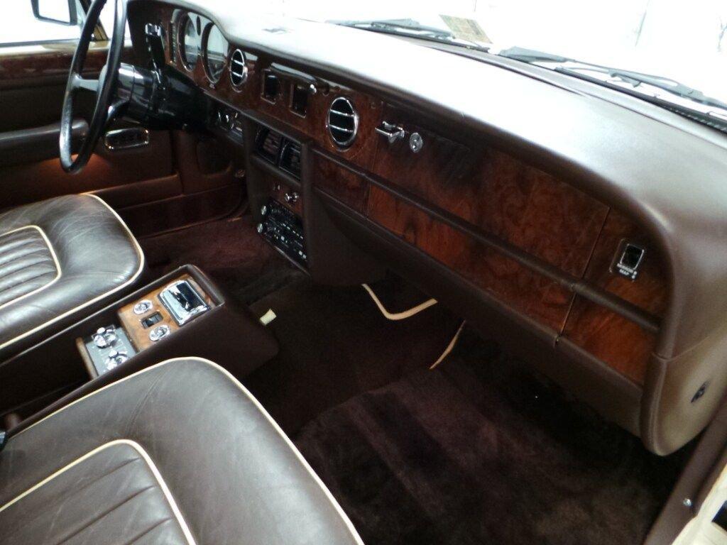 1985 Rolls Royce Silver Spirit Passenger Car, VIN # SCAZS42AXFCX13484