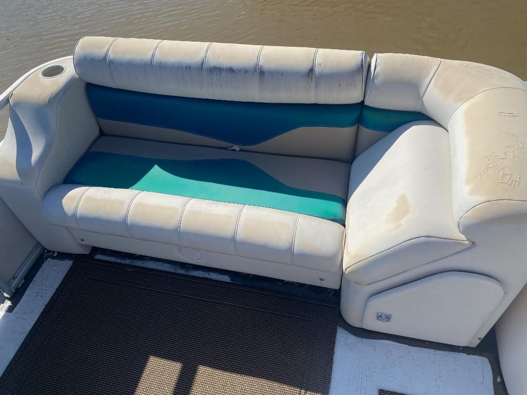 2002 Sweet Water Pontoon Boat