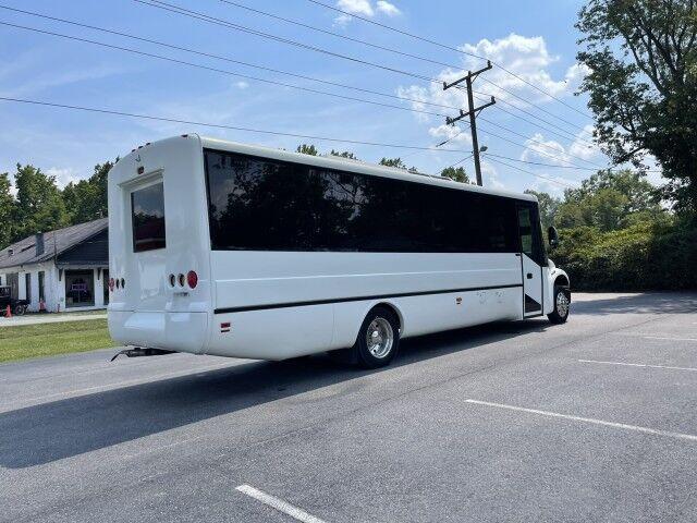 2011 Freightliner M1235 34 Passenger Coach Bus