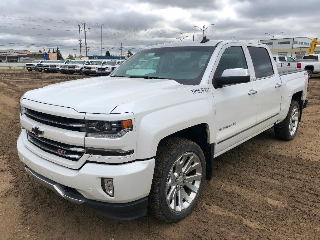 2017 Chevrolet Silverado 1500 LTZ Crew Cab Pickup Truck