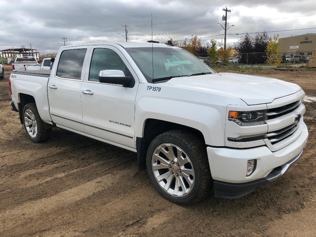 2017 Chevrolet Silverado 1500 LTZ Crew Cab Pickup Truck