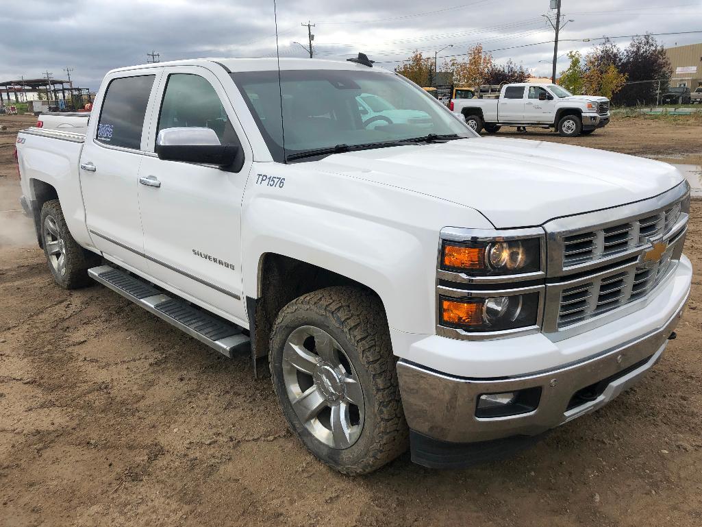 2015 Chevrolet Silverado 1500 LTZ Crew Cab Pickup Truck