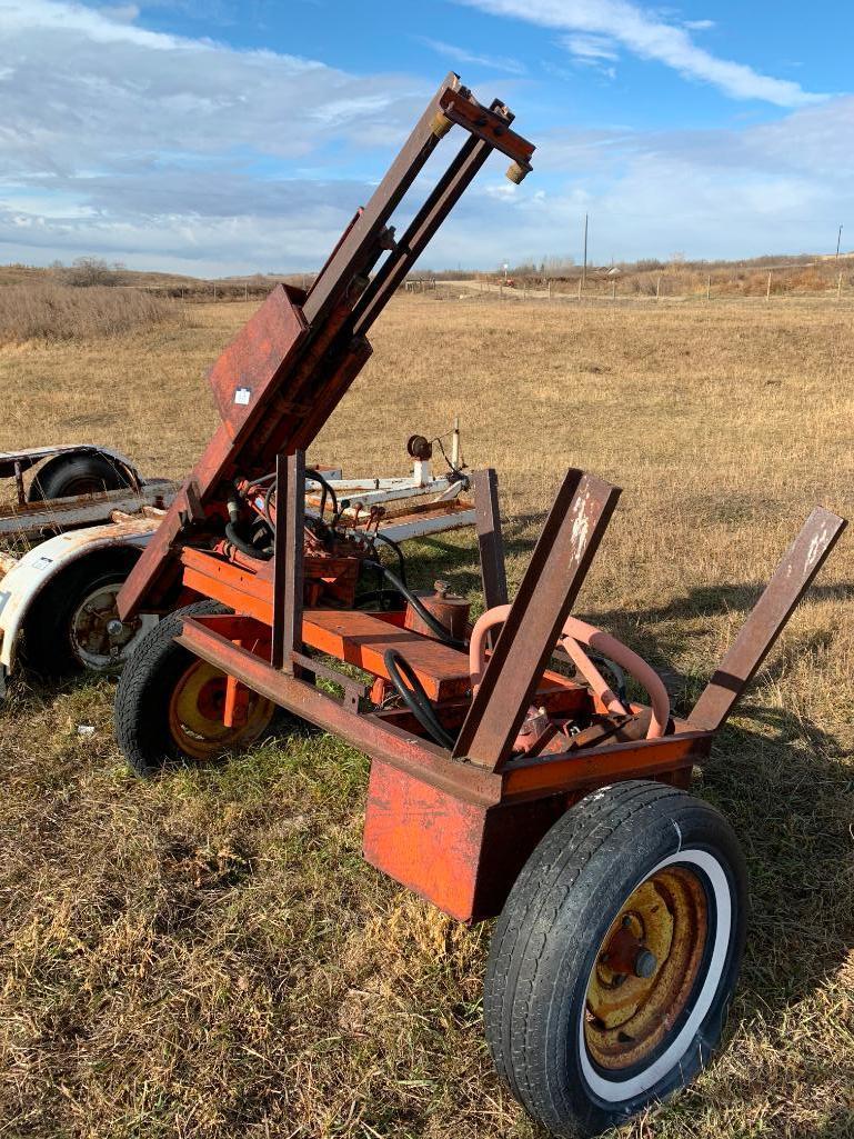 Hydraulic Post Pounder.