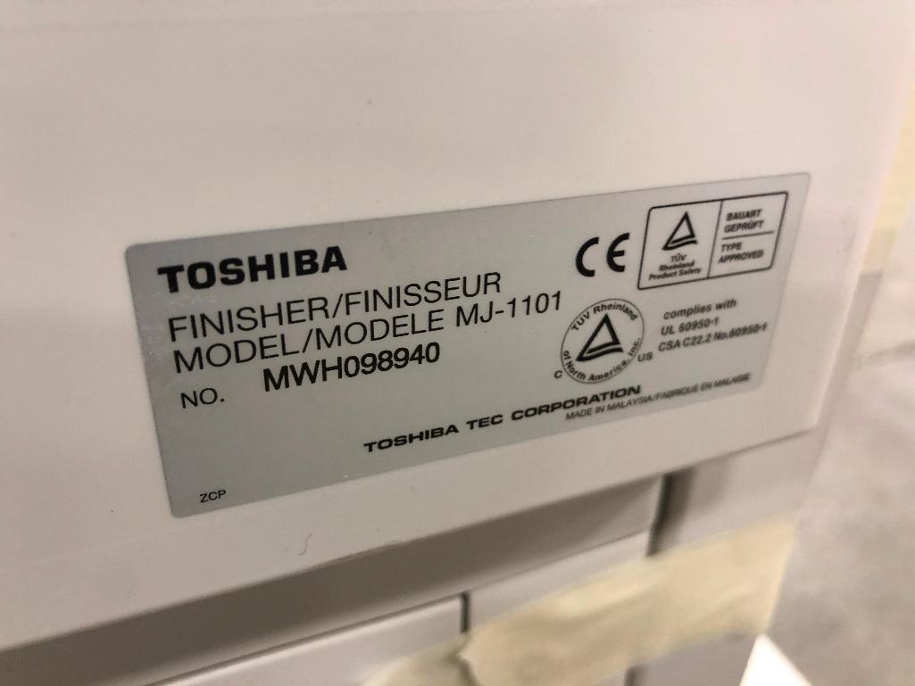 Toshiba eStudio 3530C w/ (6) Ink Cartridges