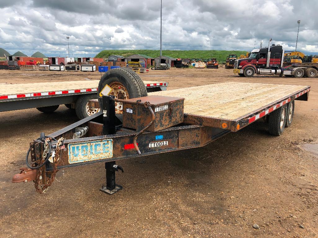 2002 20ft Trailtech T/A Flat Deck Trailer w/ Slide Out Ramps VIN: 2CU33AL9222012004