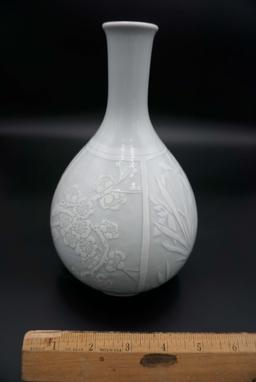 Pair of Male & Female White Celadon vases