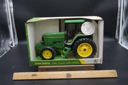 ERTL JD 7600 Tractor w MFWD #5619