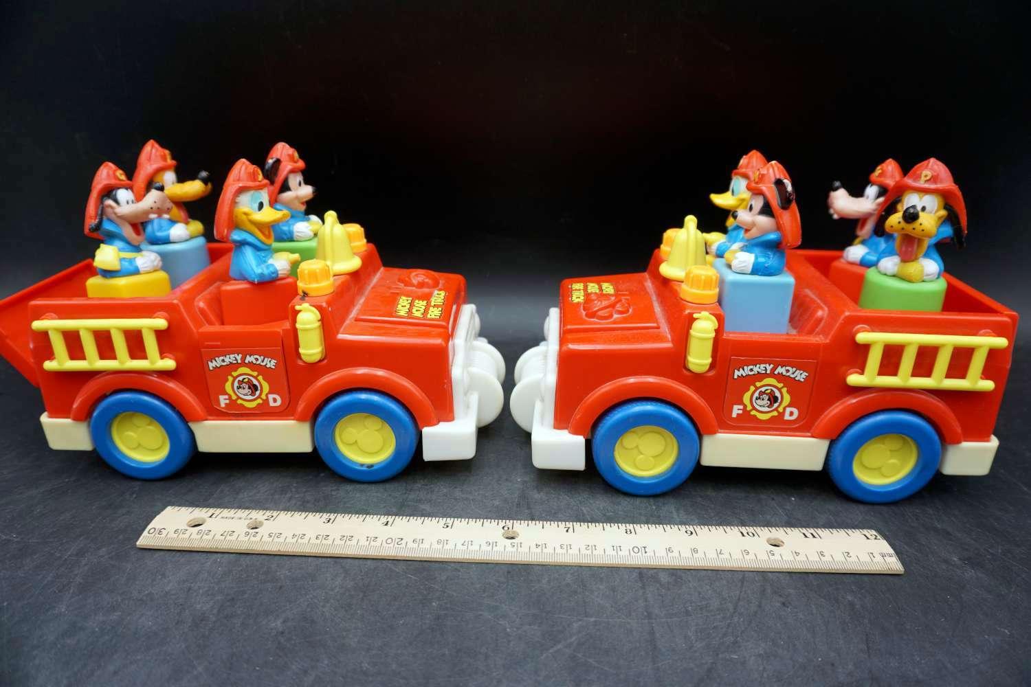 Lot of 8 Mickey Mouse assortment