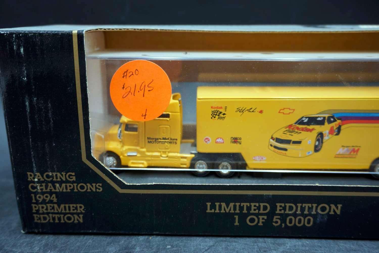 Racing Champions, Transporter, #4, 1/87