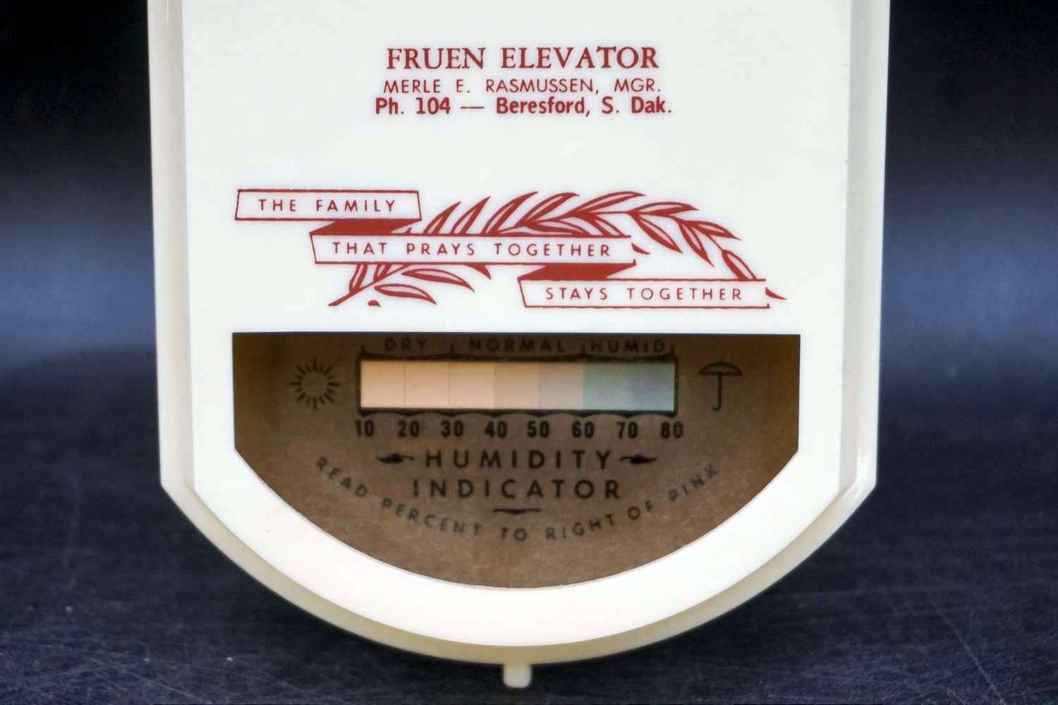 Beresford, South Dakota advertising thermometer.