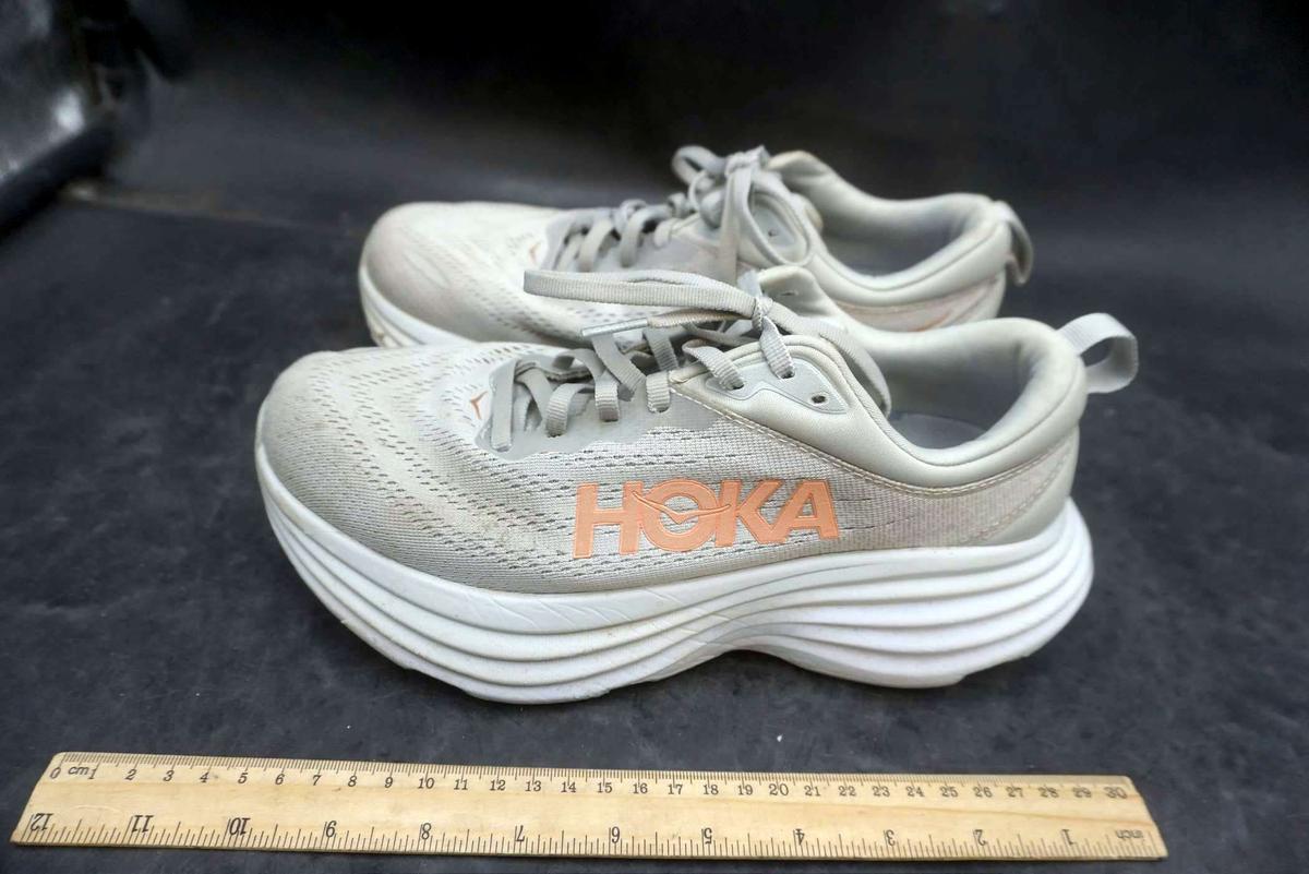 Women's Hoka Tennis Shoes (Size 7.5)