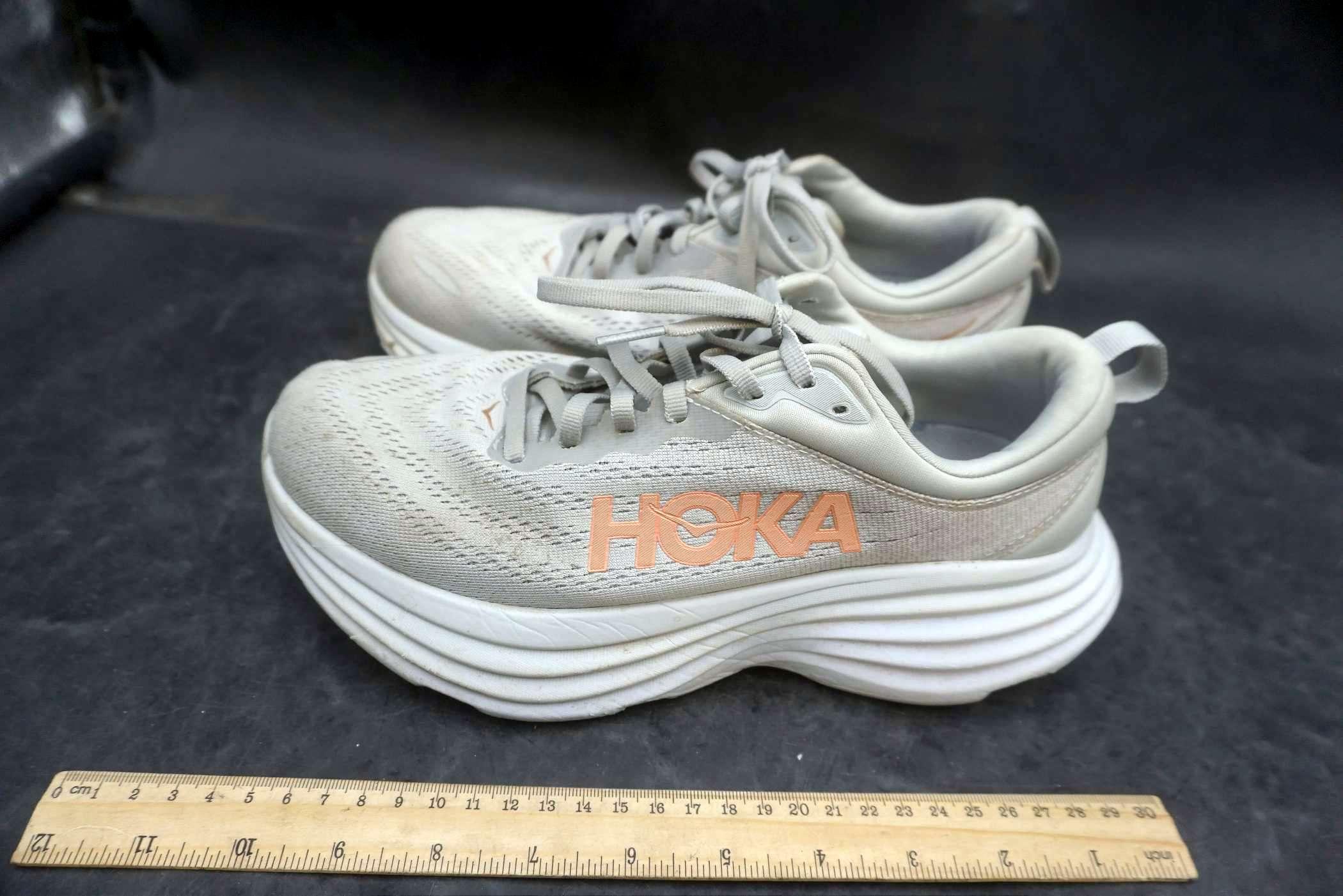 Women's Hoka Tennis Shoes (Size 7.5)