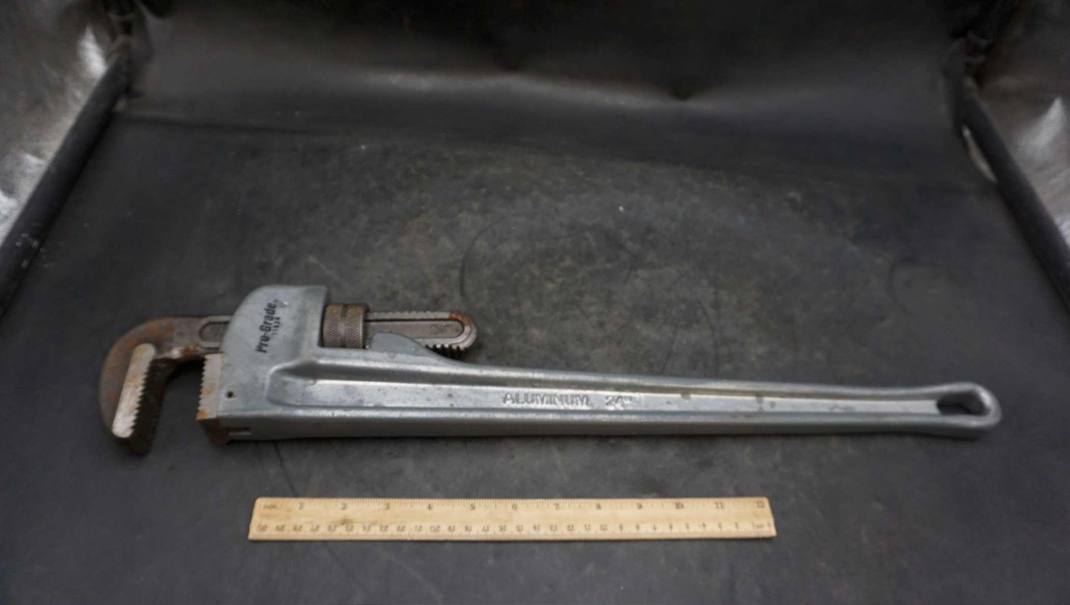 Pro-Grade Aluminum 24" Pipe Wrench