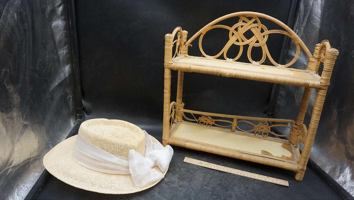 Hat w/ Hat Pin, Small Shelf