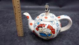 2003 Betty Boop Teapot