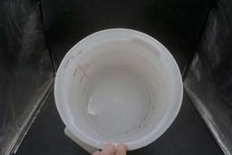 4 - Large Mixing Buckets