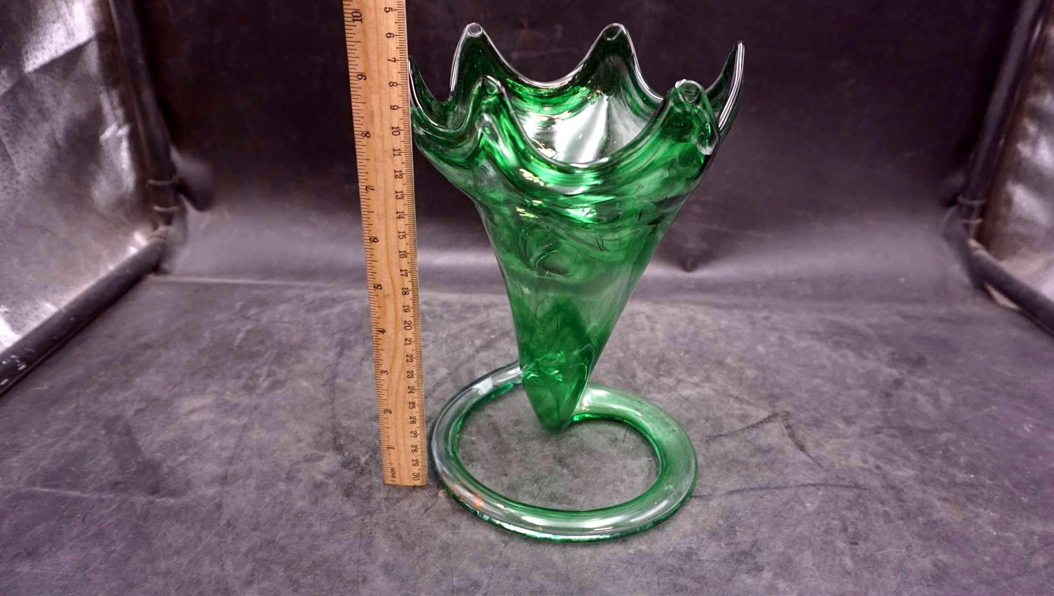 Art Stretch Glass Vase