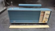 Sears No. 7016 Am-Fm Radio