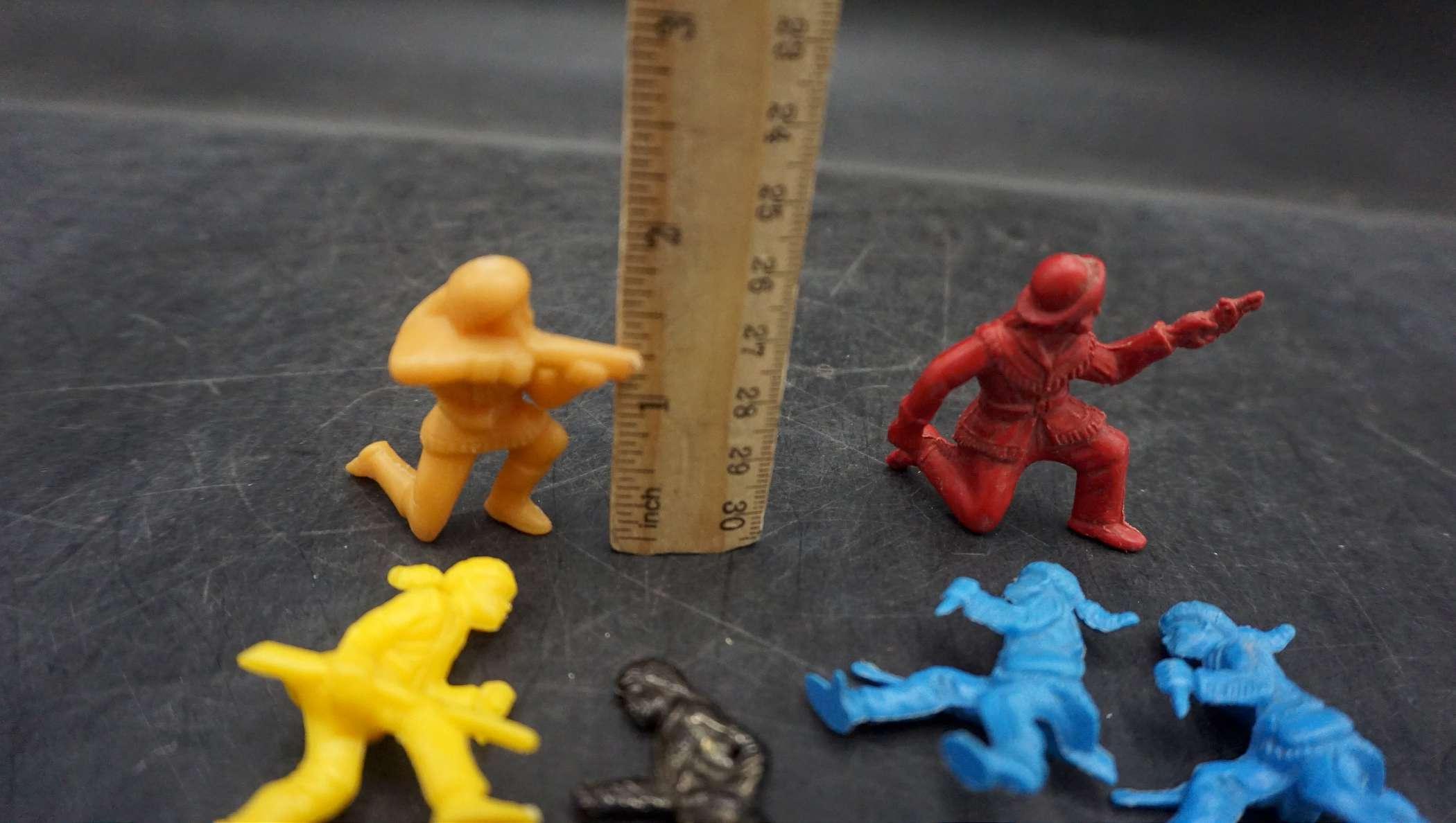 Toy Explorer Figurines