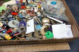 Assorted Jewelry