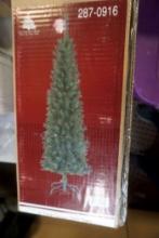 6' Dark Green Slim Tree