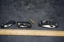 3 Pocket Knives & .22 Bullet - Cameo & Others