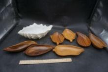 Wooden Leaf Trays & Large Porcelain Seashell