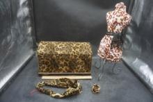 Cheetah Print Trunk, Headband, Slap Bracelet & Mini Mannequin