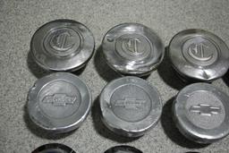 Vintage American Racing Chevy Threaded Hubs & Wheel Caps