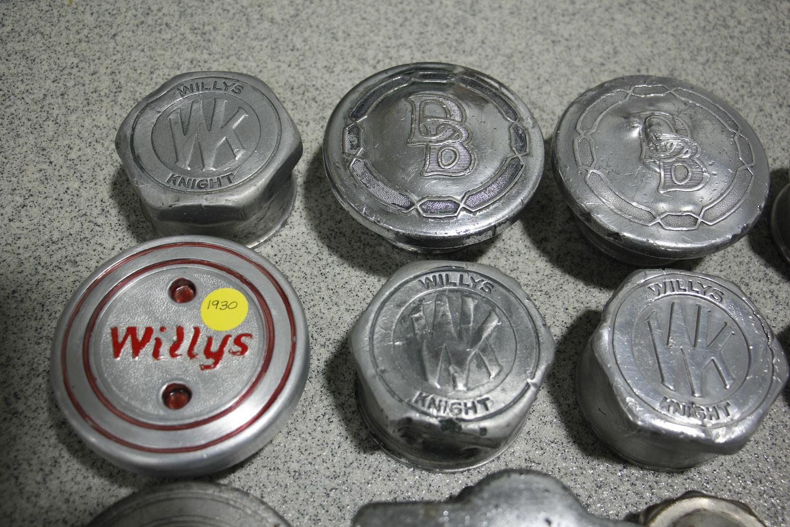 Vintage Willys &  Knight Threaded Wheel Caps