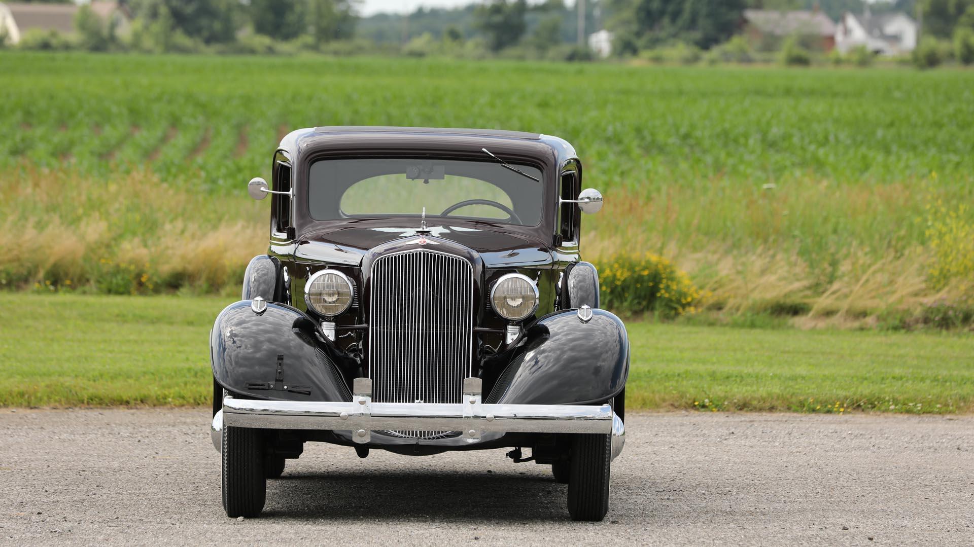 1934 Pontiac 8 Sport Coupe