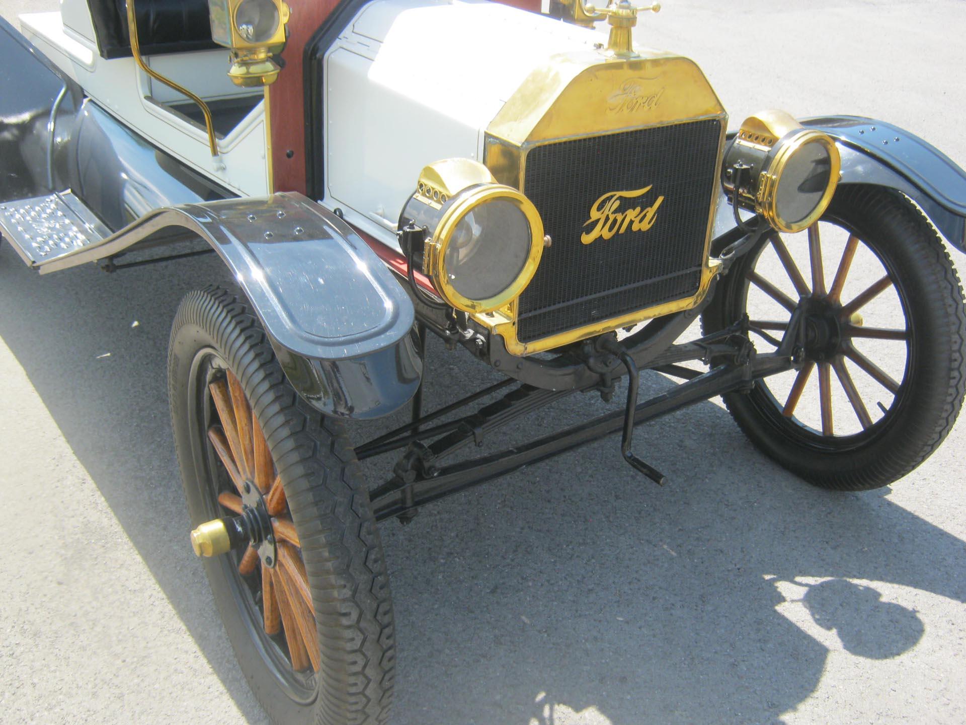 1911 Ford Model T Runabout