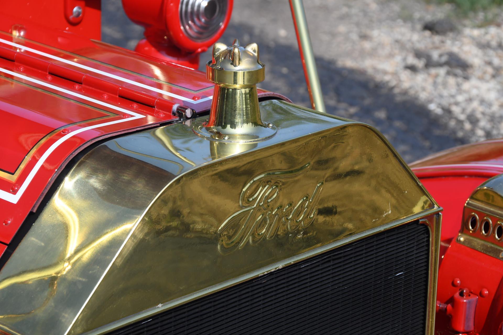 1915 Ford Model T C-Cab